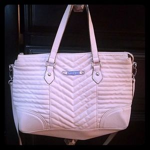Jessica Simpson handbag